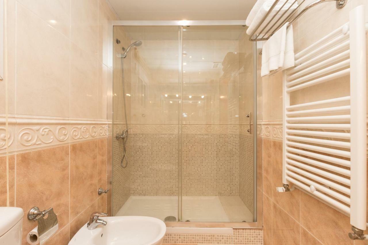 Casa Samara Villa Castelldefels Eksteriør bilde