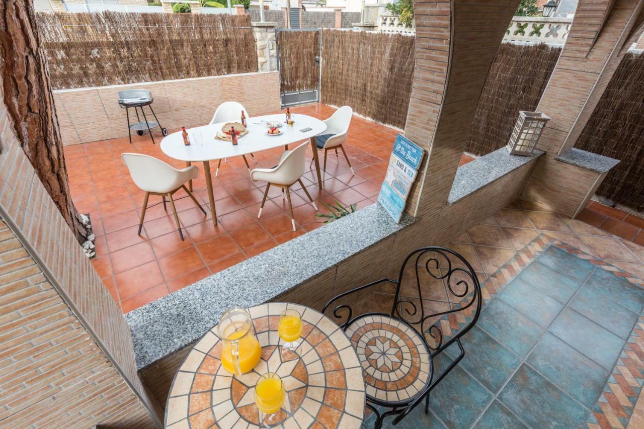 Casa Samara Villa Castelldefels Eksteriør bilde