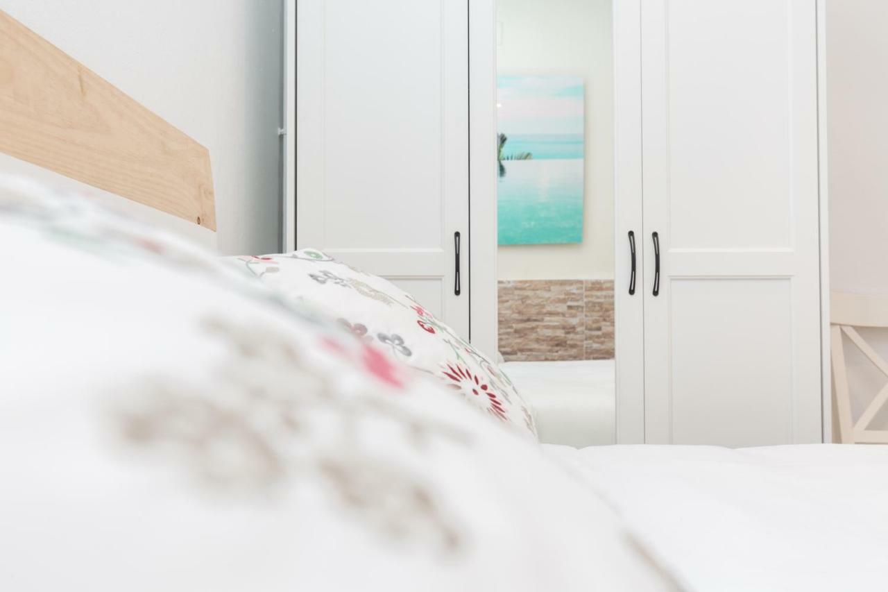 Casa Samara Villa Castelldefels Eksteriør bilde